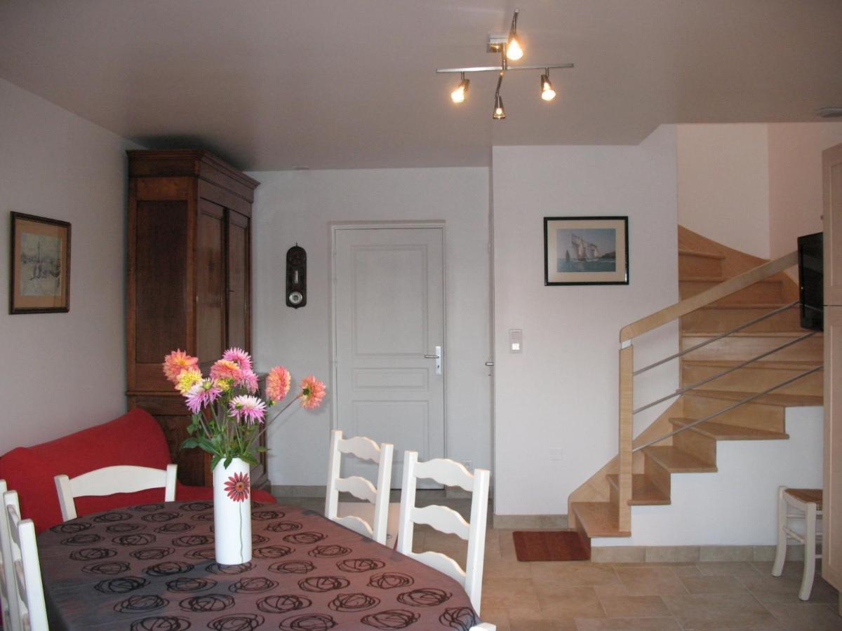 Holiday Home La Pailloussette - A Cancale Exterior photo